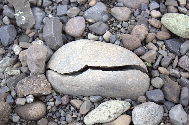 2011-07-05_15-15-10 island.jpg - Wo rohe Krfte ...